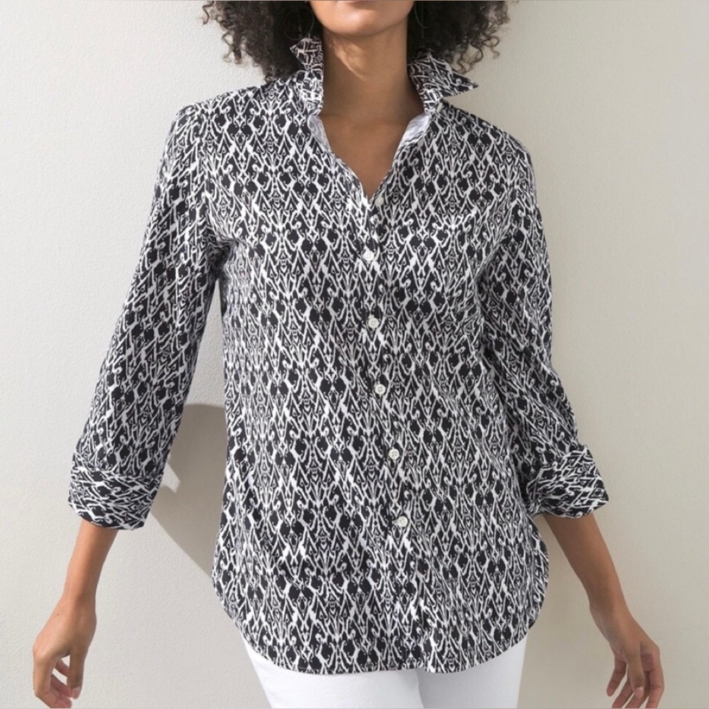 Chico's No-Iron Stretch Ikat Print Shirt Size 1 (Standard Size 8)